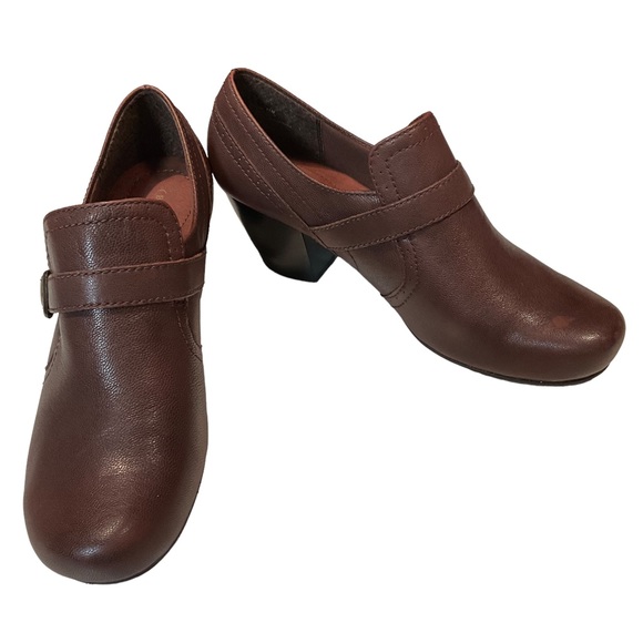 Bare Traps Women’s Hayden Brown Leather Slip on Booties/Clog Shoe. Size 11M - Picture 3 of 12